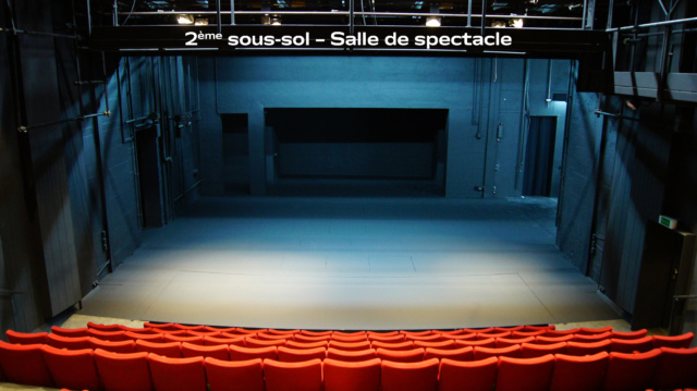 Grande salle – Vue de la scène
